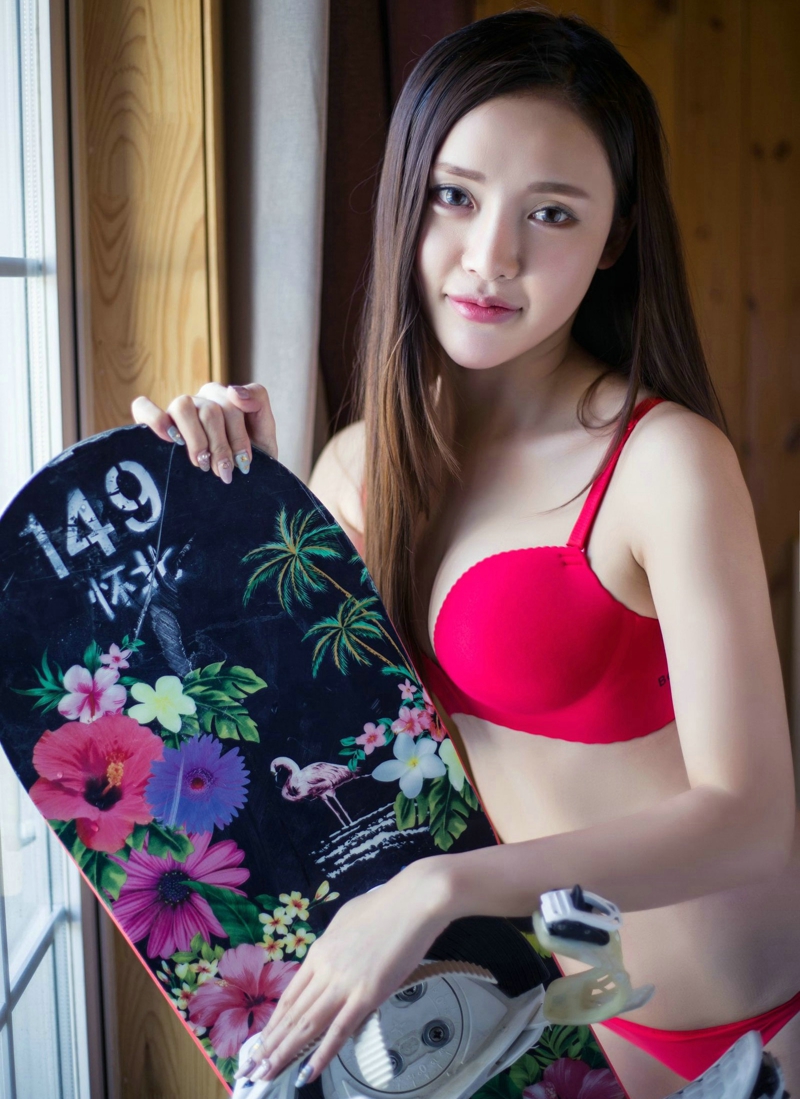 私房性感内衣美女崔昭妍极致身材美艳动人