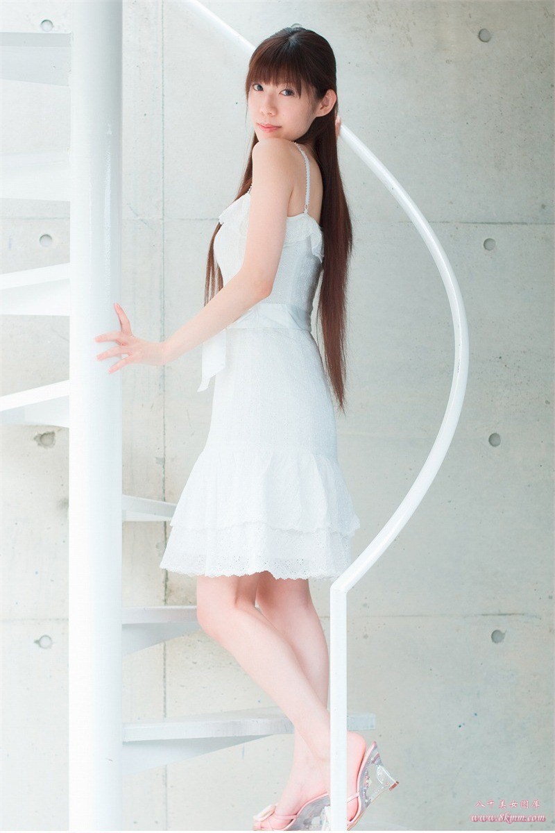 气质清新甜美少女粉嫩气质温馨动人