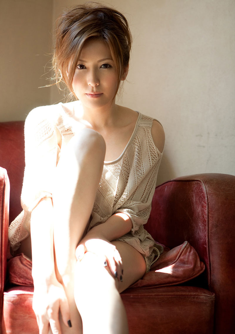 超级美女性感波霸翘臀阳光私房诱惑写真