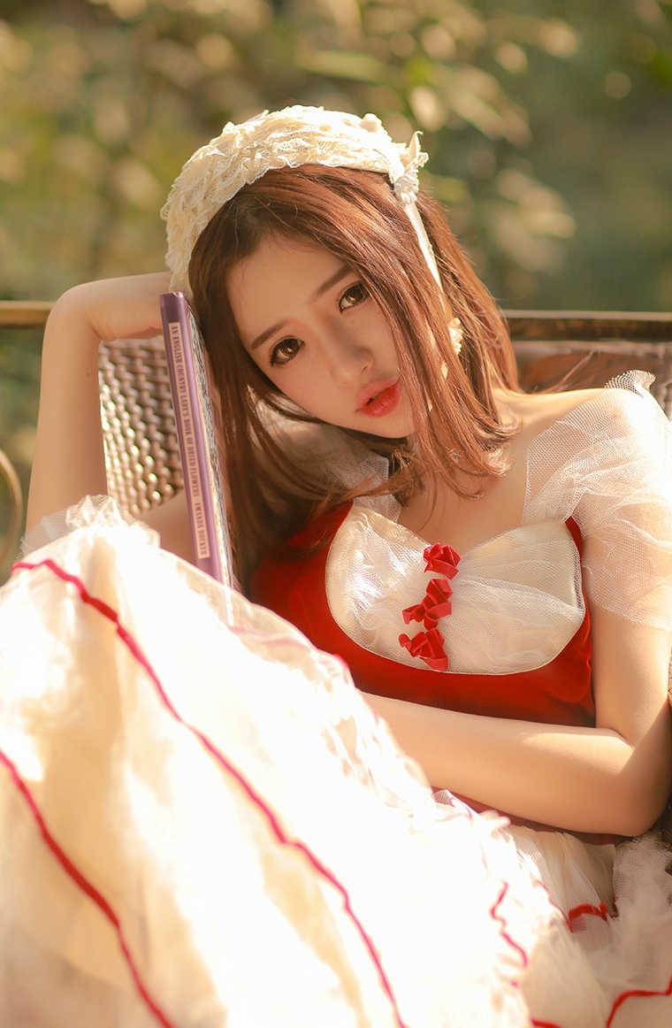 大胸性感可爱女孩徐cake粉嫩阳光俏皮写真