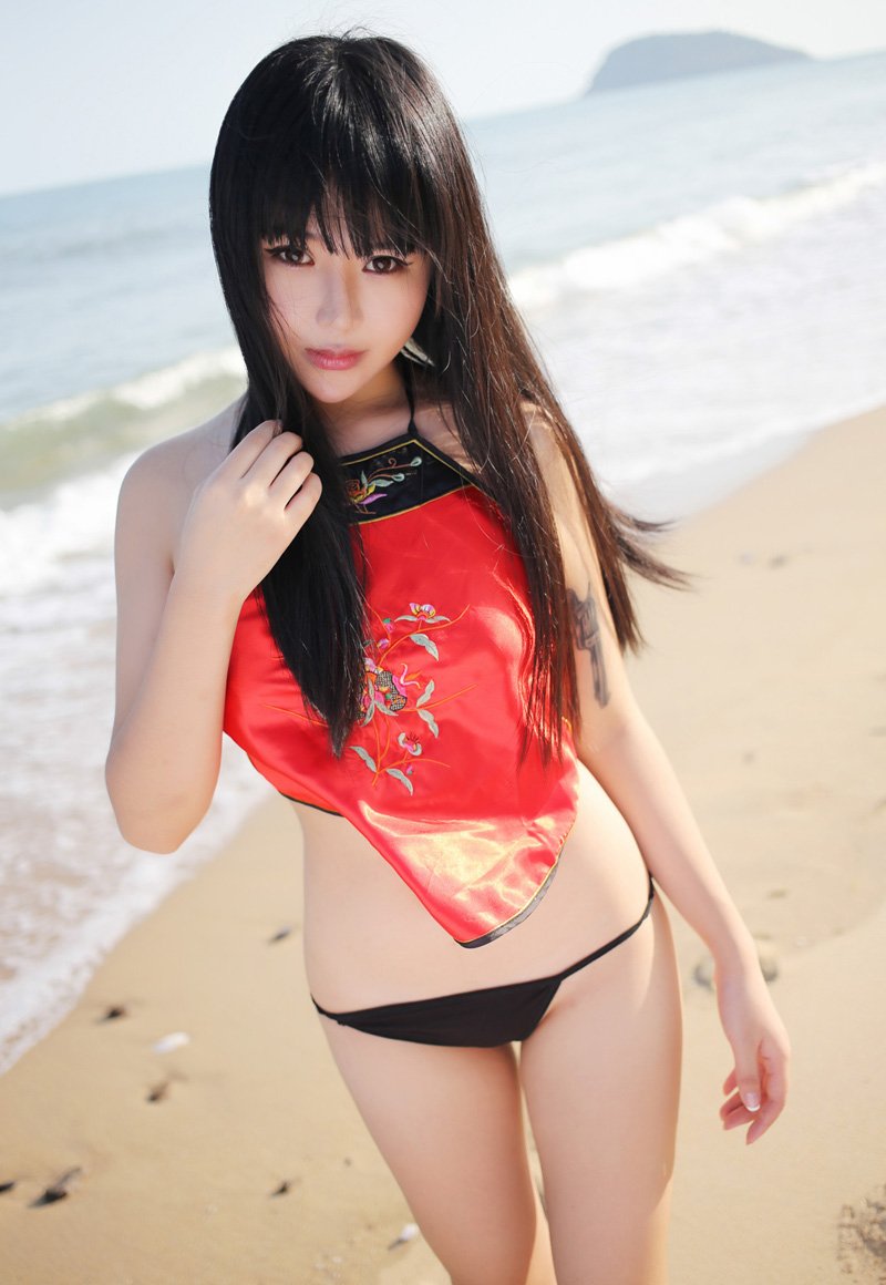 黑色长发美女八宝mm美胸极限惊艳写真