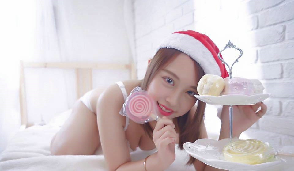 圣诞内衣美女私房阳光迷人写真魅力十足
