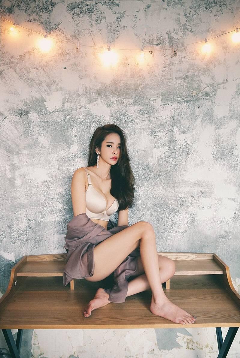 性感女神内衣写真尽显妩媚风情写真