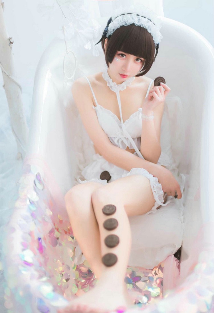 粉嫩娇媚小女仆美女私房性感真人秀