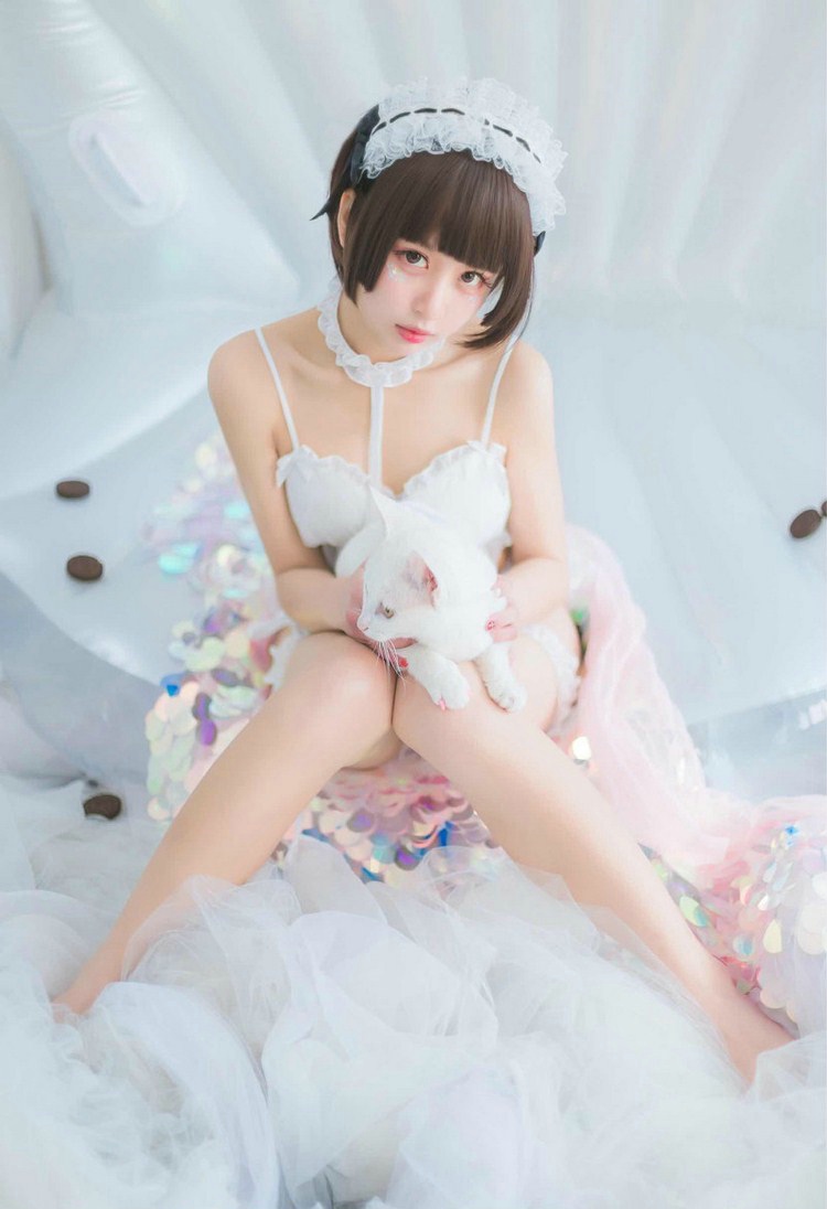 粉嫩娇媚小女仆美女私房性感真人秀
