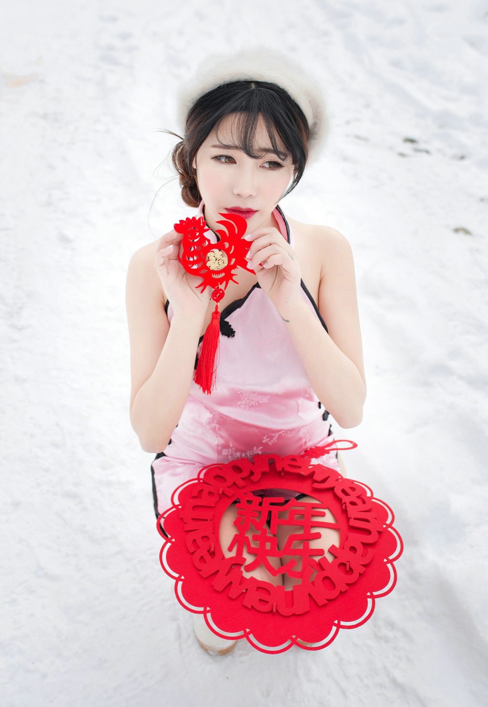 90后模特儿吴嘉宝和服与内衣诱人摄影写真