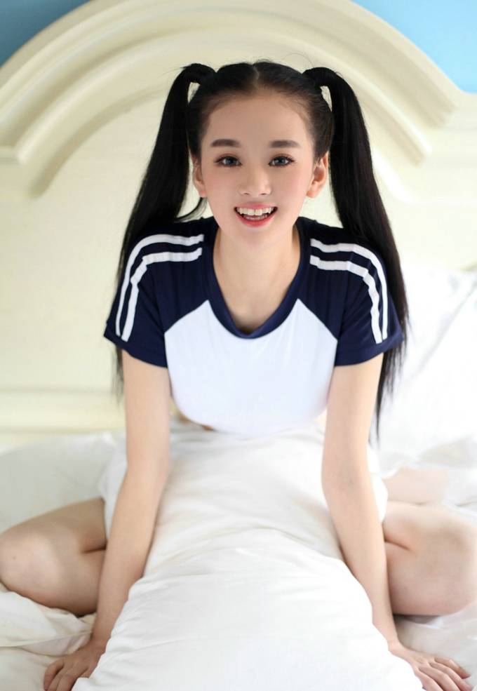 氧气美少女温馨baby清爽学生制服清新可人写真
