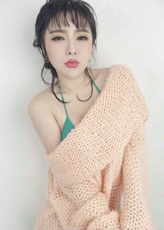 美艳娇娘诺诺Nono私房妩媚私房写真