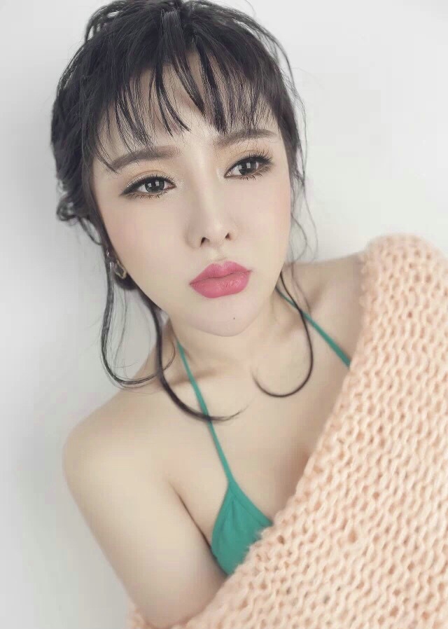 美艳娇娘诺诺Nono私房妩媚私房写真