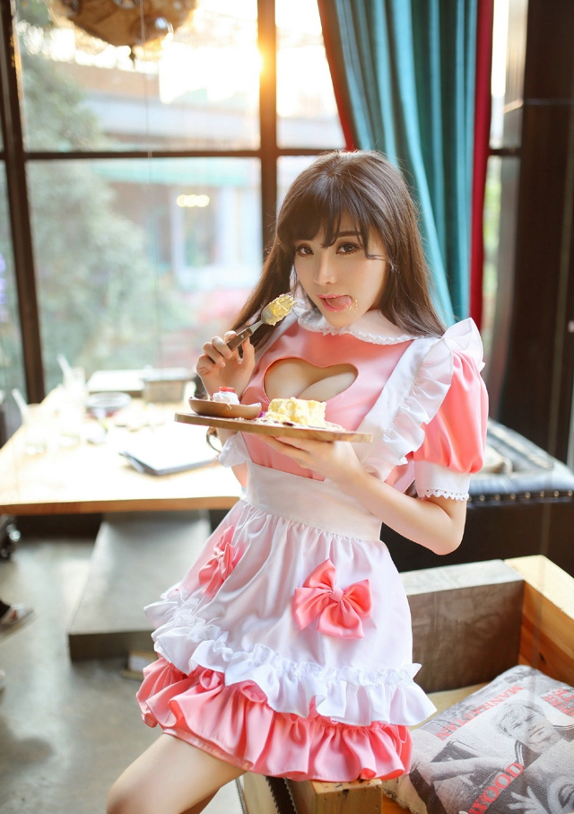 可爱女仆妹纸容容容Alice私房写真