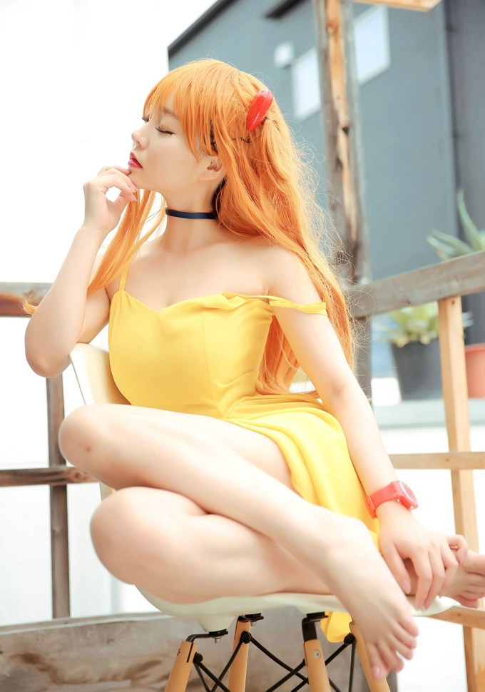 性感柳侑绮巨乳大奶气质迷人妩媚写真