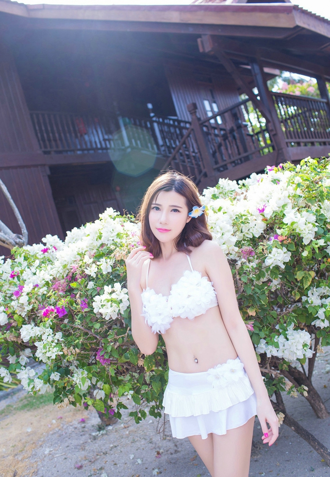 Sandy陈天扬比基尼美乳诱惑靓丽写真