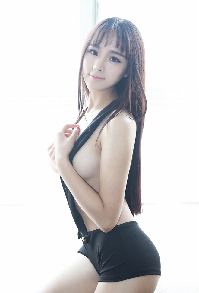 宅男最爱的小妹妹俏皮可爱兔女郎思琪小粉兔露爆乳娇媚销魂妖娆私房诱惑写真