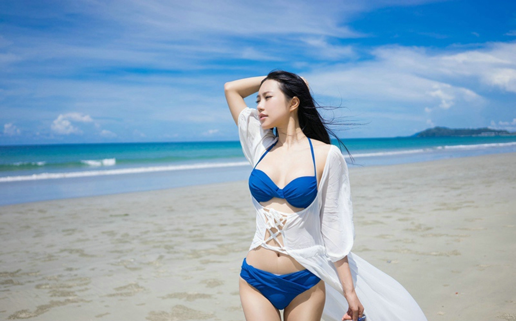 性感甜美沙滩仙子绮里嘉浪漫艺术诱惑俏皮迷人写真