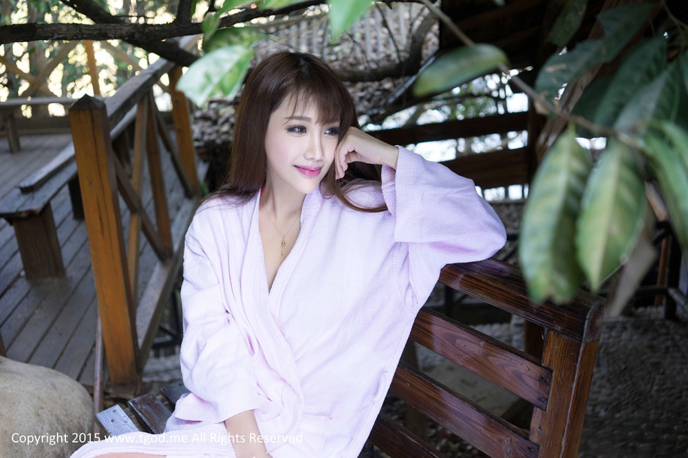美腿妖娆嫩模于姬Una&Akik朱若慕性感诱惑美乳翘臀娇嫩写真
