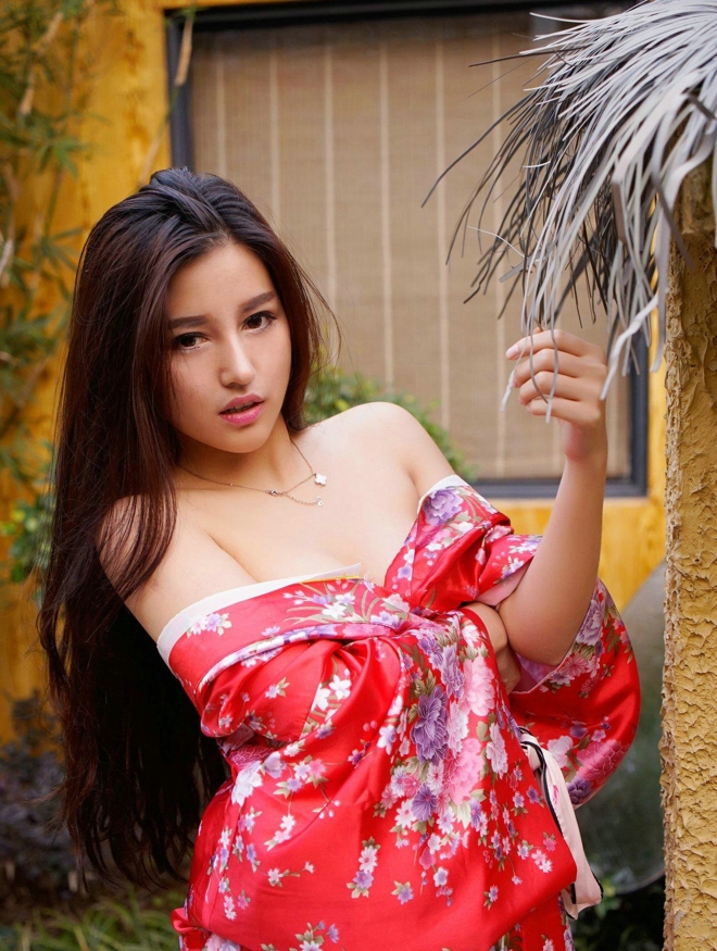 性感爆乳和服美女大奶娇艳妖娆诱惑妩媚写真