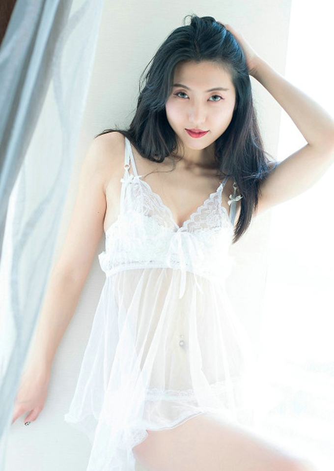 清纯女神嫩模大熙纯白蕾丝情趣内衣人妻性感迷人娇嫩妖娆私房诱惑写真