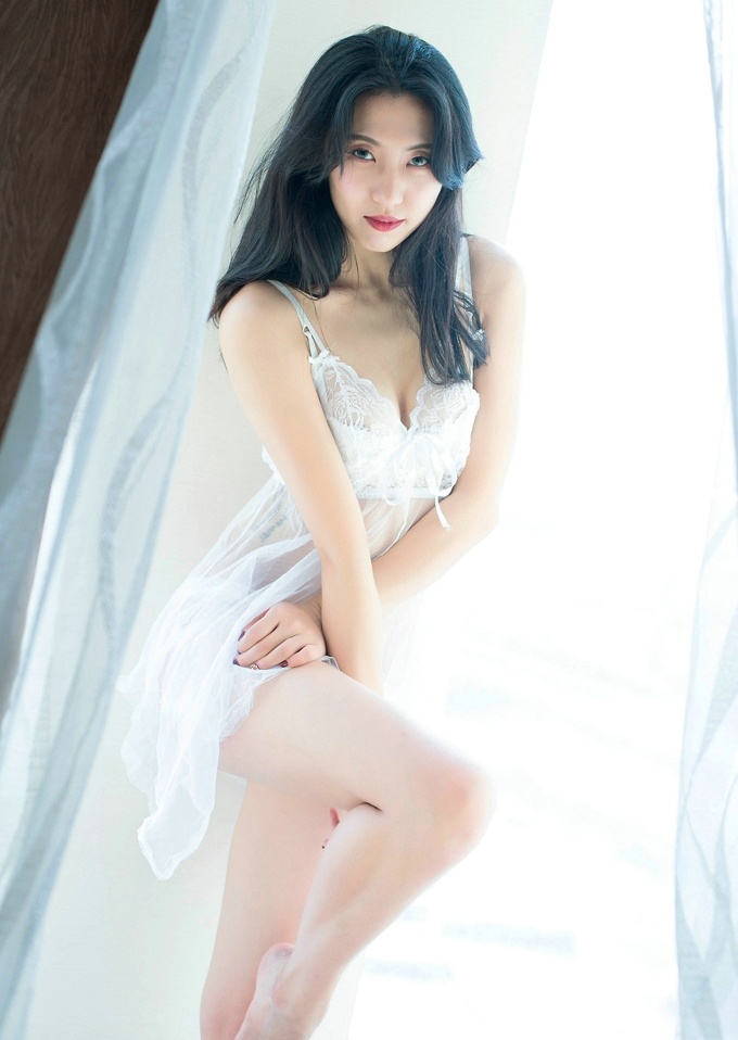 清纯女神嫩模大熙纯白蕾丝情趣内衣人妻性感迷人娇嫩妖娆私房诱惑写真