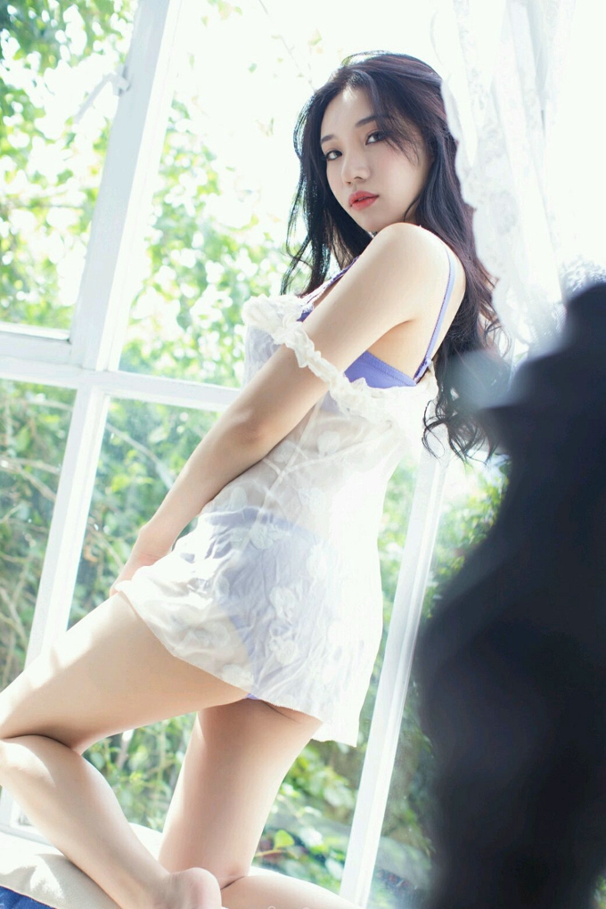 小狐狸Sica私房内衣居家迷人妩媚写真