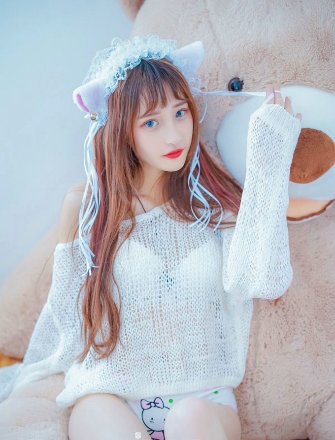 诱惑迷人内衣翘臀勾魂妩媚写真