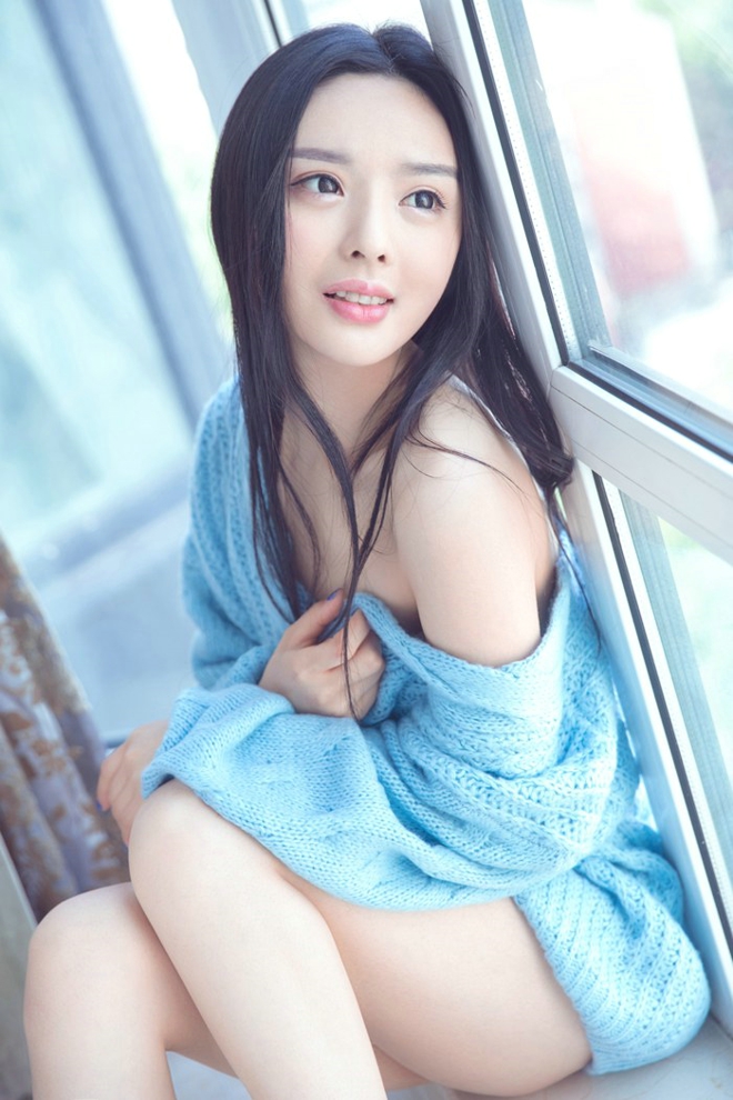 性感纤弱娇媚清纯嫩模晓迪秀魔鬼身材香艳妖娆诱惑私房写真