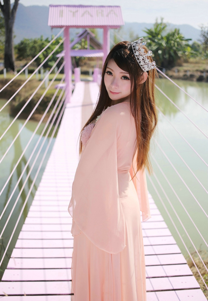 粉色仙女裙诱惑美女MARA醬性感迷人美乳气质养眼私房写真