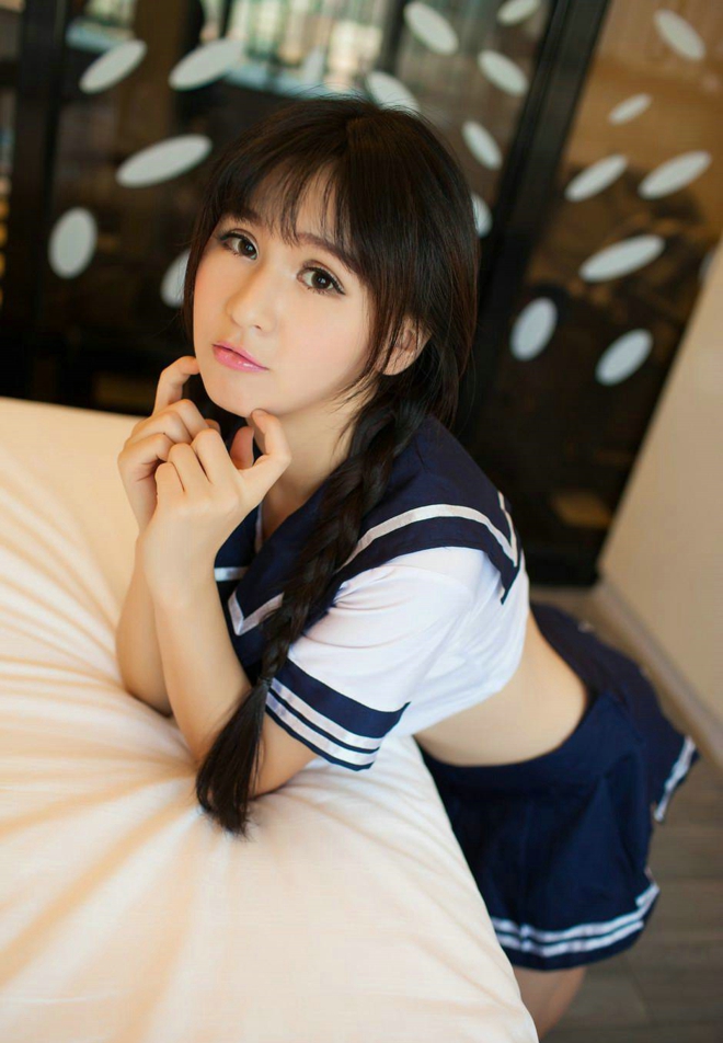唐雨辰清纯制服性感娇媚诱惑挑逗写真