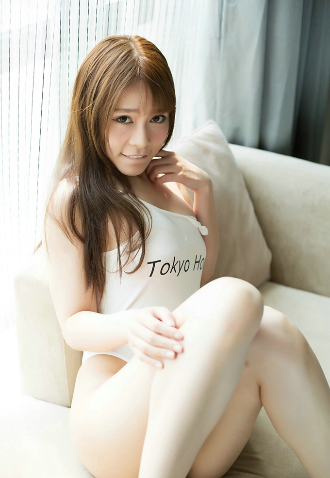 死库水Carol酱性感可爱卖萌气质美乳翘臀丰润娇嫩写真