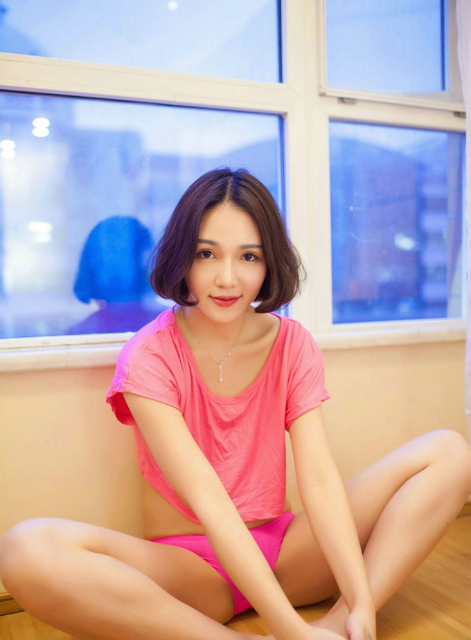 艾诗iccey湿身诱惑迷人风情妩媚写真