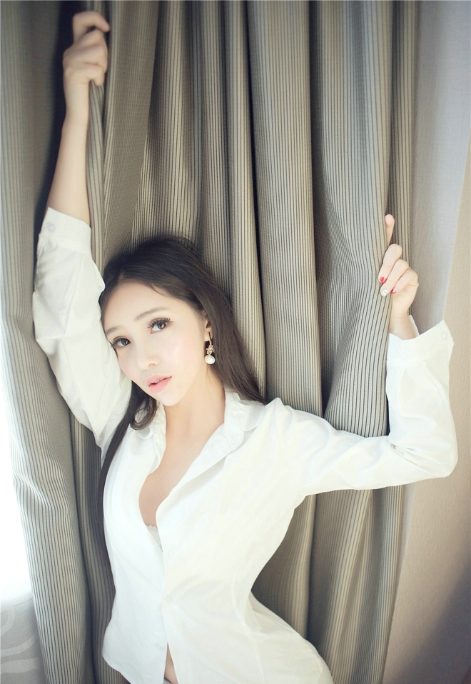 娇艳性感大奶美女销魂诱惑浴室写真