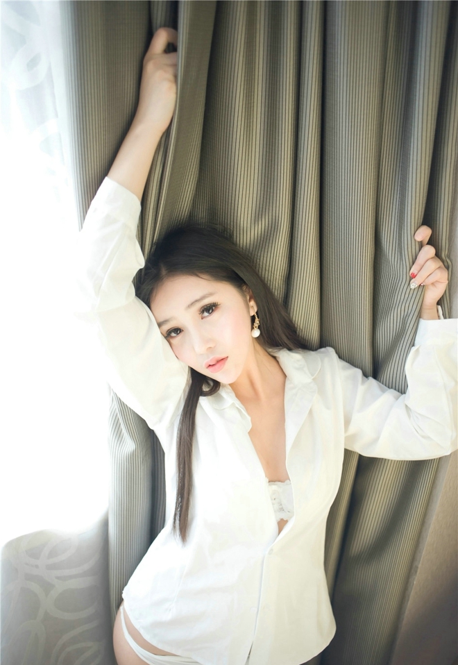娇艳性感大奶美女销魂诱惑浴室写真