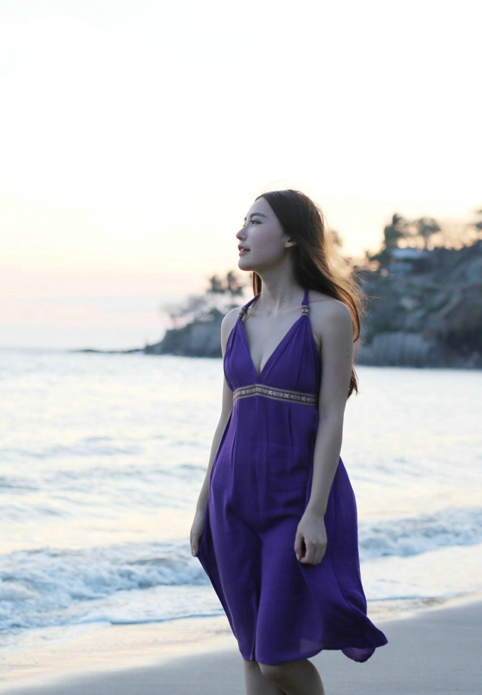 女神气质熊吖BOBO妩媚妖娆美乳写真