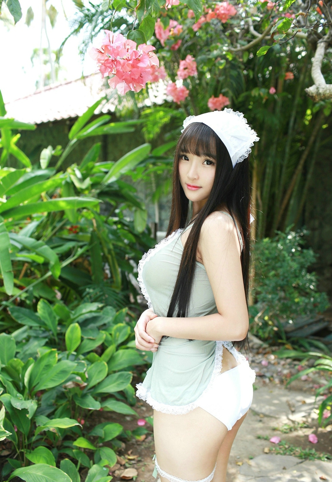女仆制服诱惑夏瑶baby清纯美乳写真