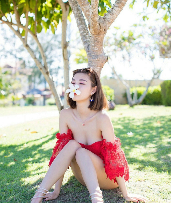 性感惹火海边美女尤物杨晨晨sugar清纯美艳诱人写真