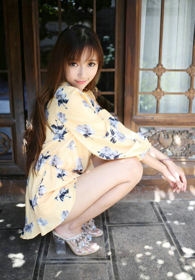 王馨瑶yanni清纯女神诱惑翘臀妩媚写真