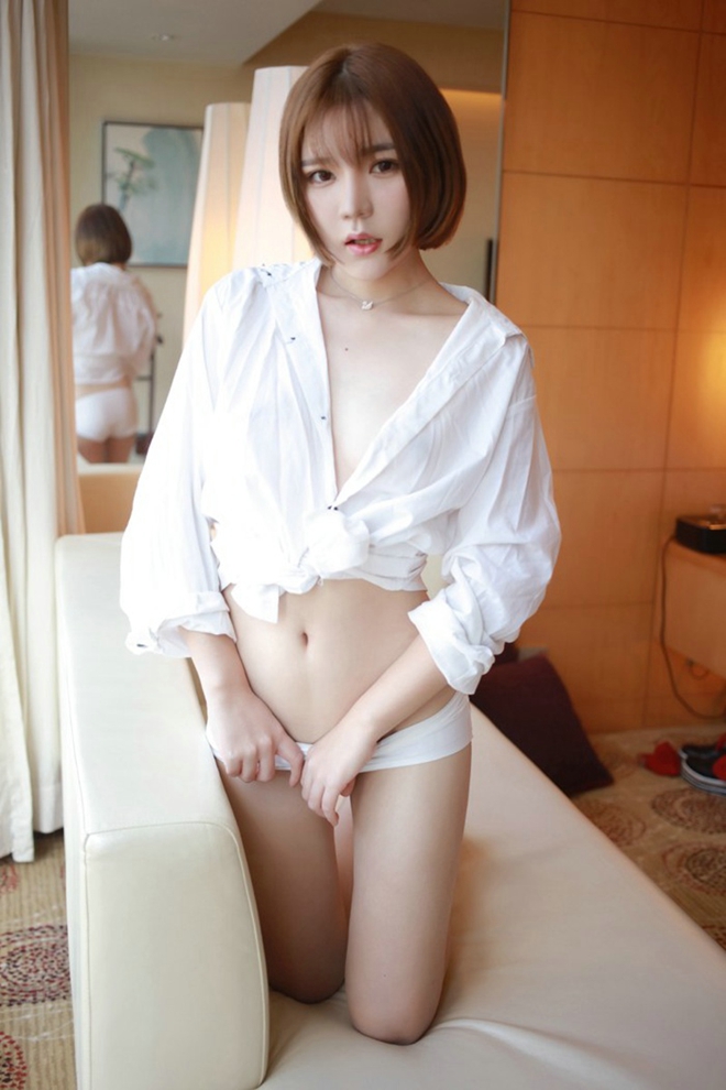 性感娇艳MM白皙酥胸翘臀销魂娇媚诱惑高清写真