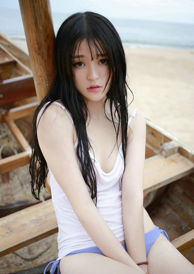 清纯粉嫩性感小美女湿身娇媚销魂挑逗诱惑美臀写真