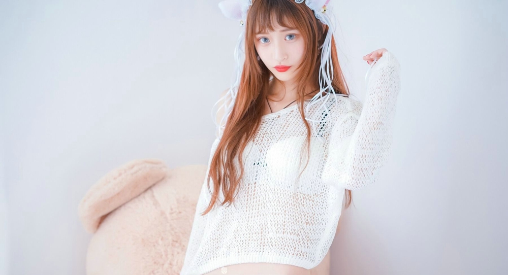 诱惑迷人内衣翘臀勾魂妩媚写真