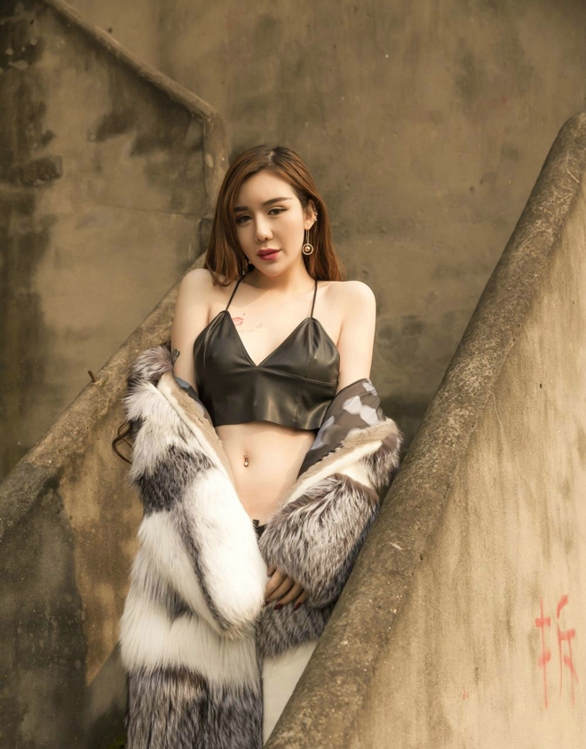 娇艳性感兔女郎周晓唯性感内衣妖娆诱惑写真