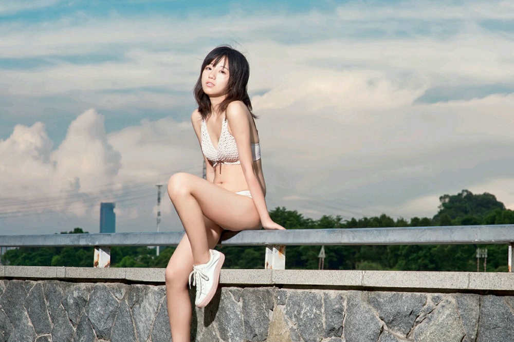 仓井优香比基尼美乳完美身材写真