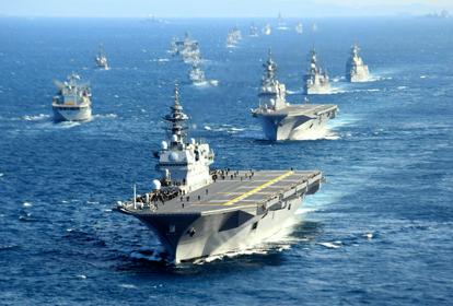 “国际阅舰式”活动现场 图源:日媒《朝日新闻》