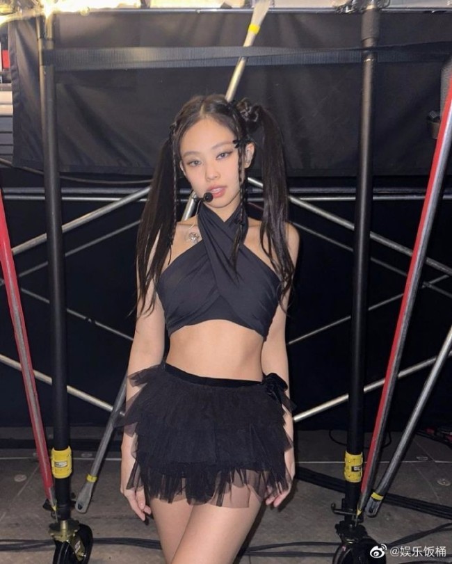 Jennie晒LA演唱会花絮照