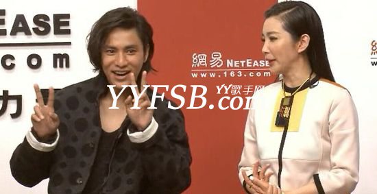 李冰冰挽臂撒娇 陈坤卖萌求“包养”