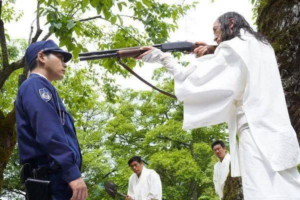 果然还得看日本人拍重口味啊！噬亡村少儿不宜