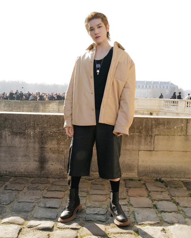 NCT成员泰容成唯一受邀韩国男艺人出席巴黎时装周