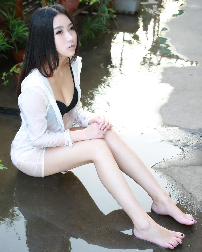 清纯美少女嘉依mm唯美自拍照