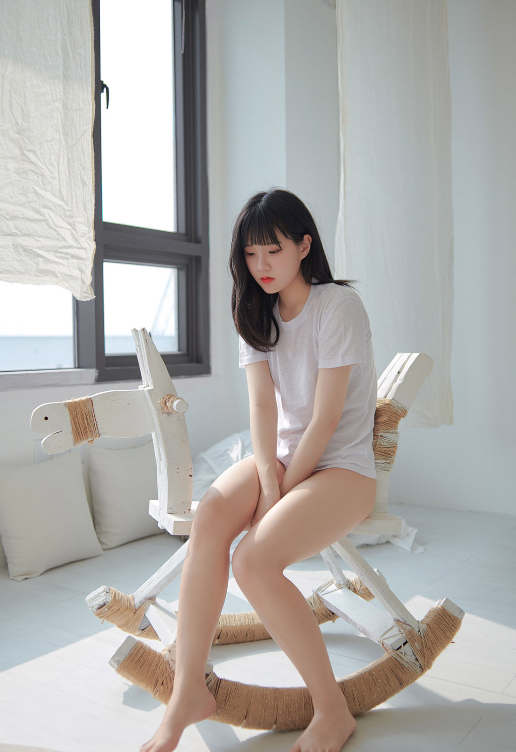 Jenny居家性感背心软糯可人