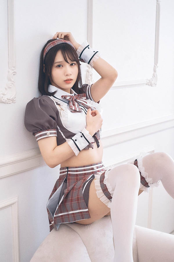 和宫下玲奈吵完架后⋯小仓七海下海了！