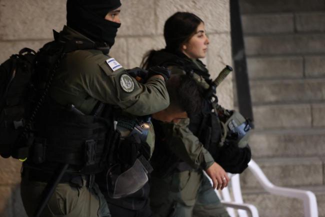 以色列军警和巴勒斯坦民众在阿克萨清真寺发生冲突