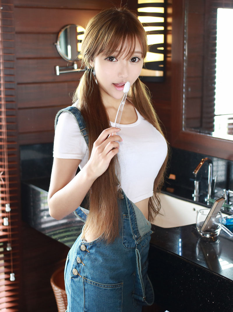 清纯系美女王馨瑶清凉性感写真